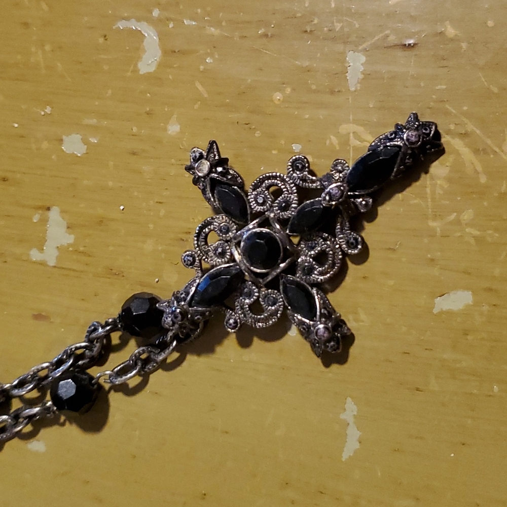 Faux mourning jewelry gothic cross